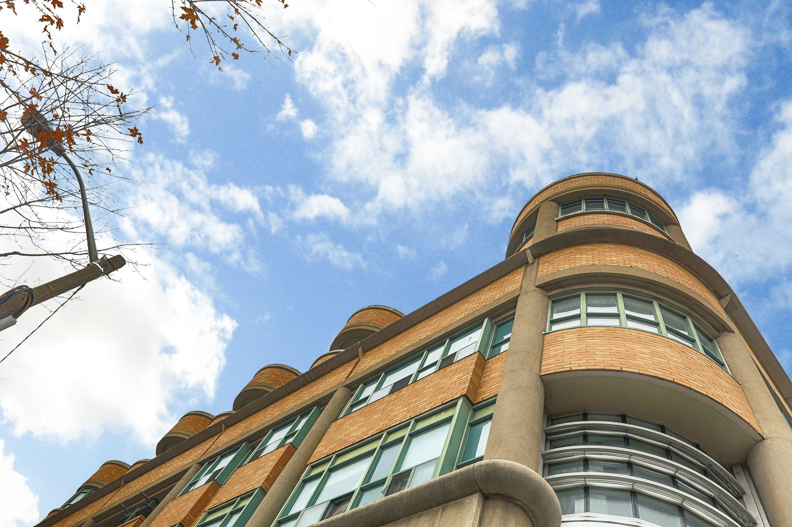 Exterior Sky — 8 Oxford Street Condominiums, Downtown, Toronto