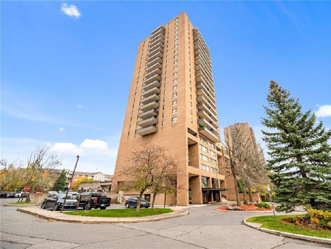 The Highlands, Ottawa, Toronto