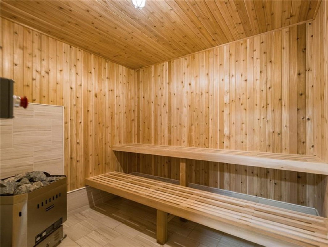 899A-915 Elmsmere Rd, Hillsview Place Condominiums, Sauna