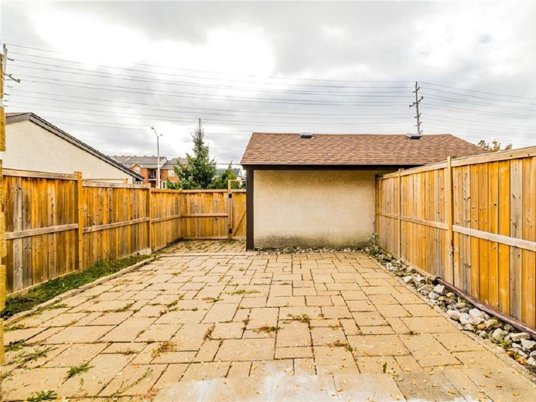 Patio — Beacon Heights, Ottawa, Toronto