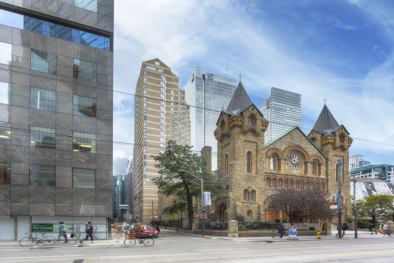 Exterior — Symphony Place, Downtown, Toronto