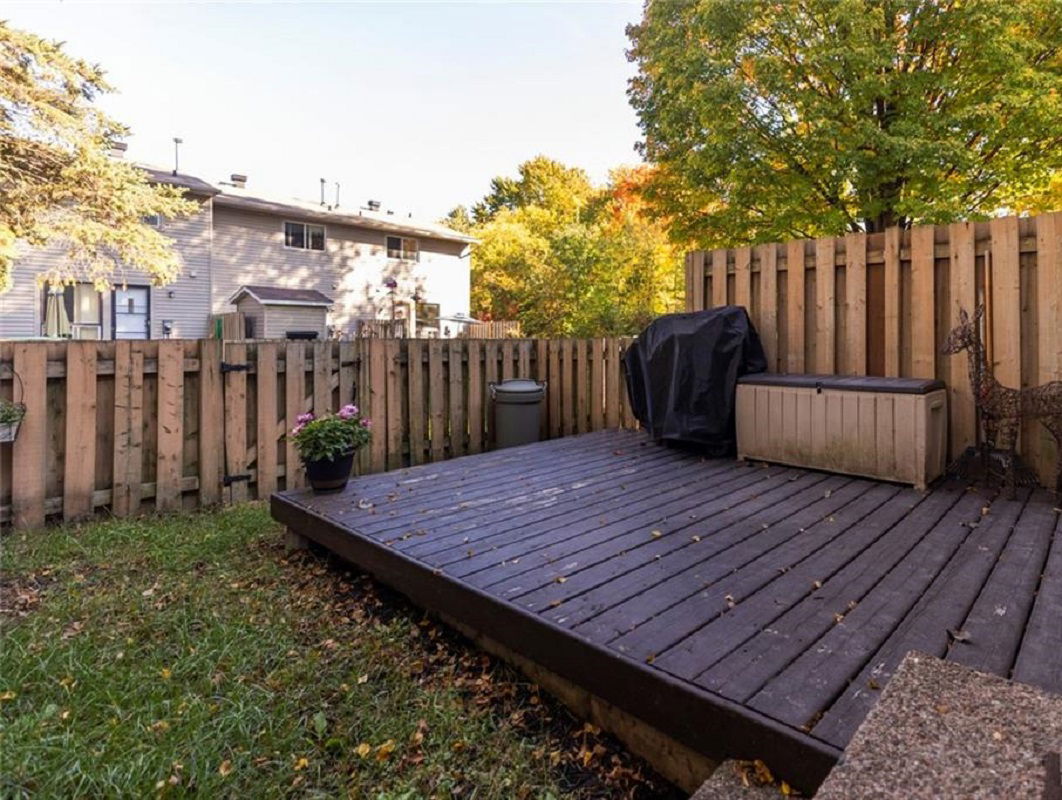 Patio — Perez Crescent Townhomes, Ottawa, Toronto