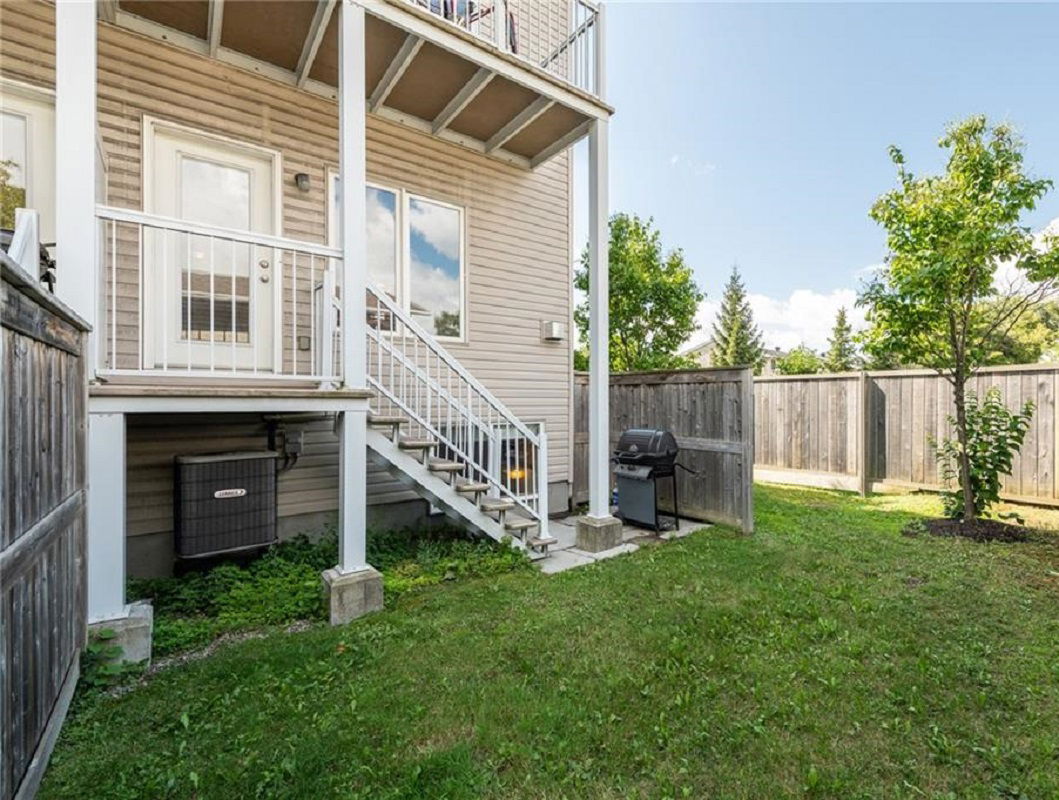 Redtail Private Townhomes, Ottawa, Toronto