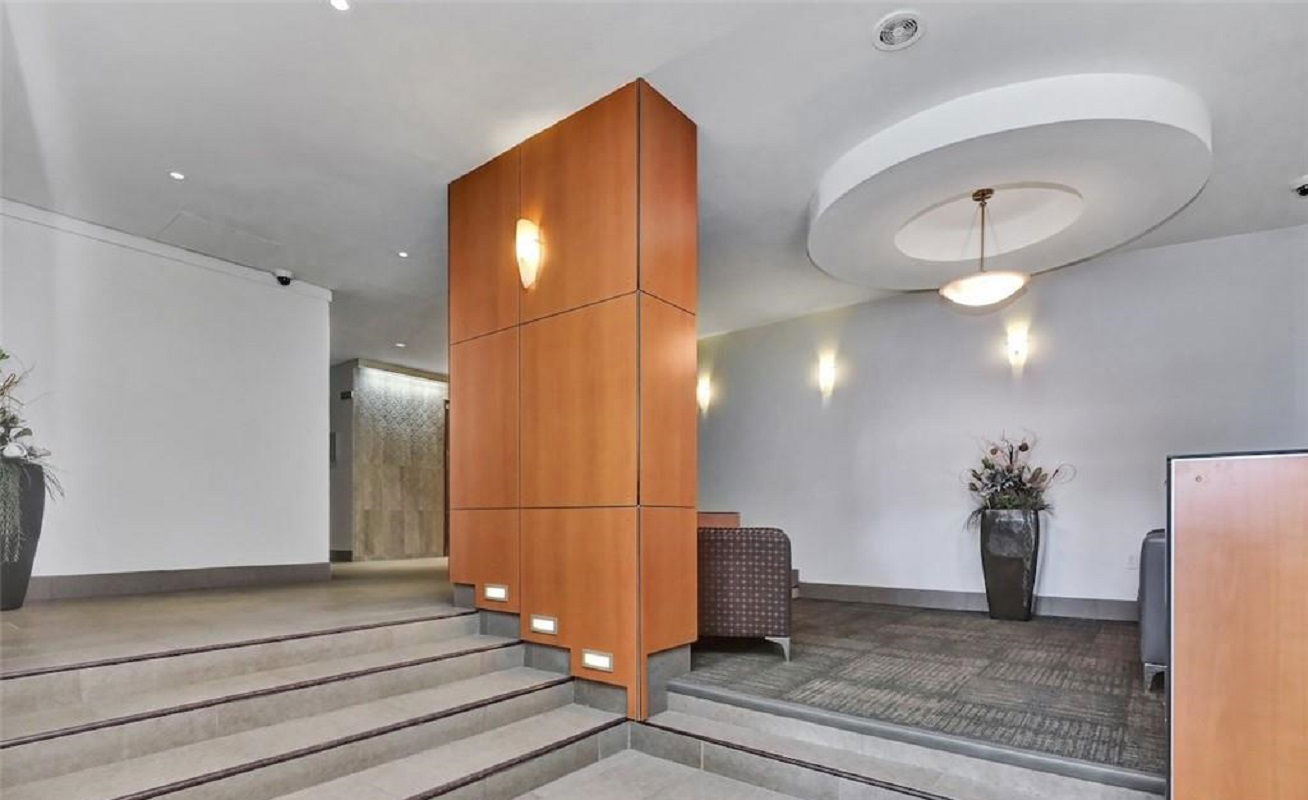 Lobby — 373 Laurier Avenue Condos, Ottawa, Toronto