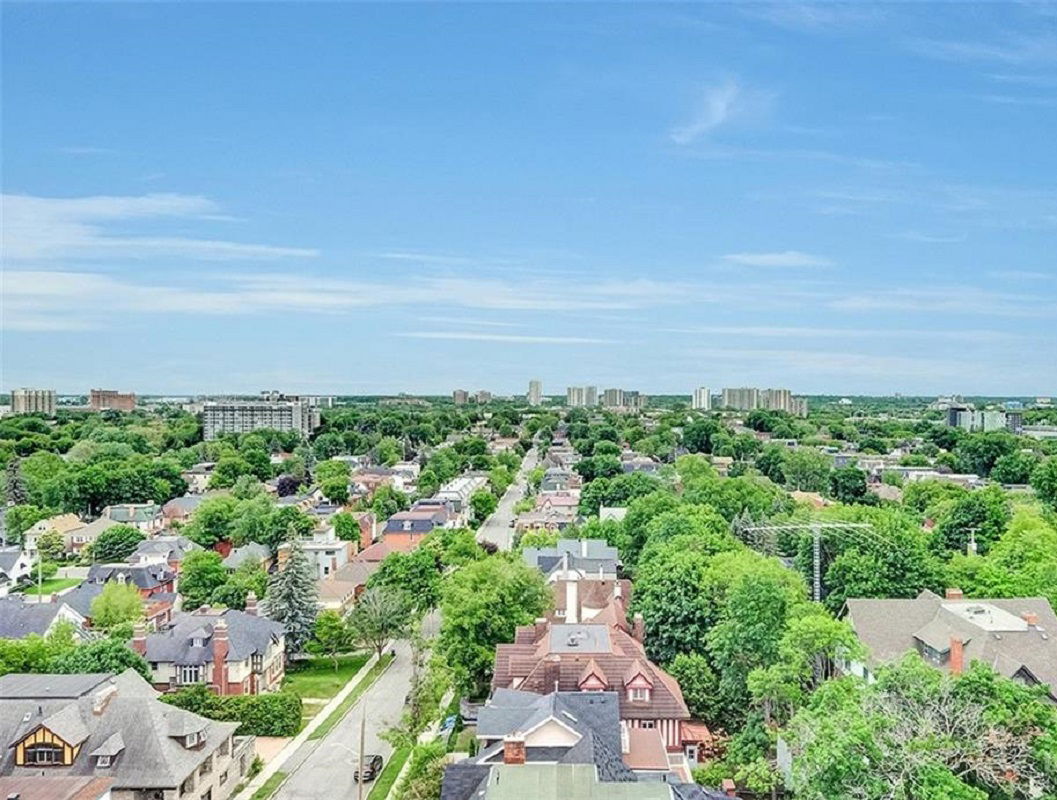 Skyline — 400 Laurier Avenue East Condos, Ottawa, Toronto