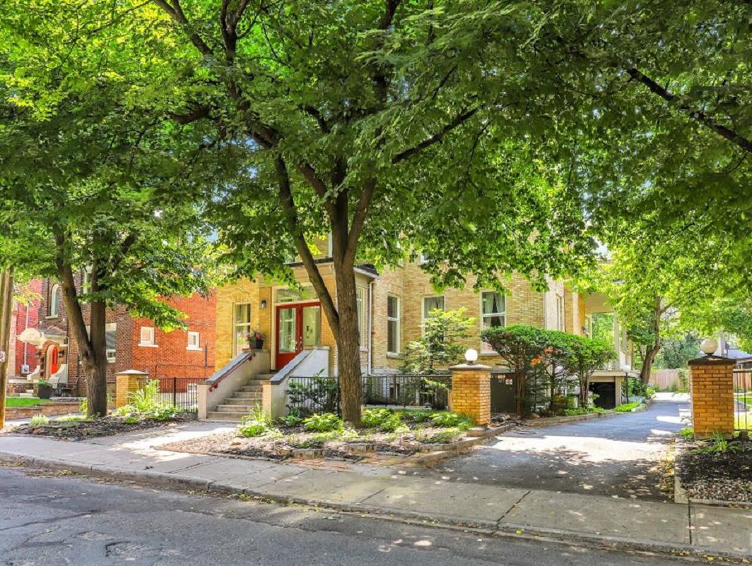 Exterior Side — 274 Daly Avenue Condos, Ottawa, Toronto