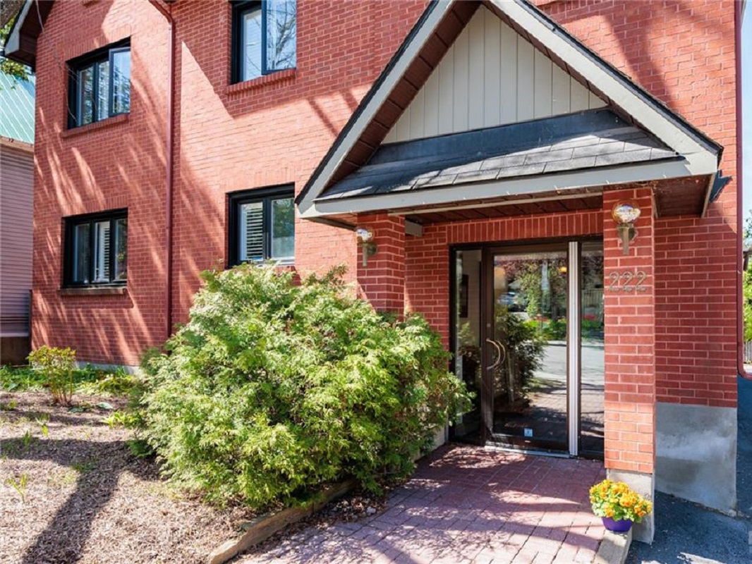 Entrance — 222 Russell Avenue Condos, Ottawa, Toronto