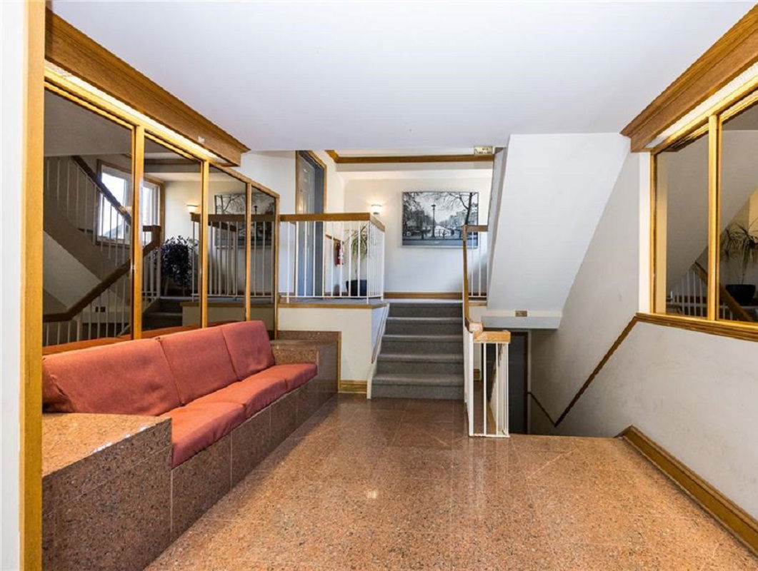 Lobby — 222 Russell Avenue Condos, Ottawa, Toronto