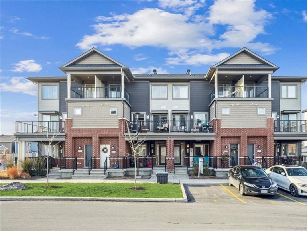 Blackstone South, Ottawa, Toronto