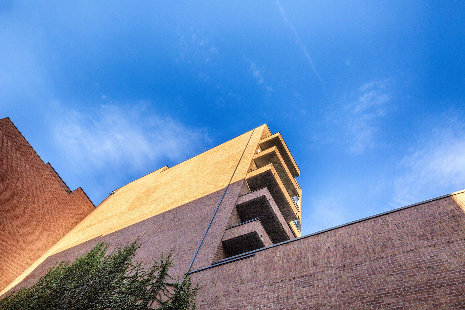 Exterior Sky — Market Galleria, Downtown, Toronto