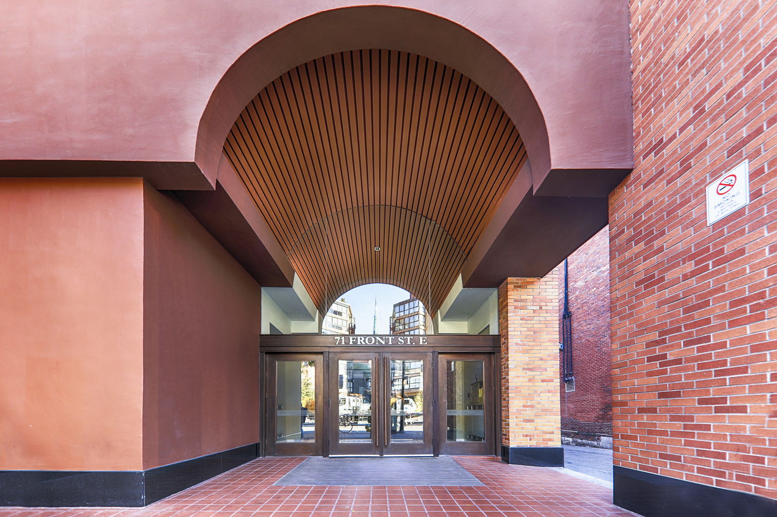 Entrance — Market Galleria, Downtown, Toronto