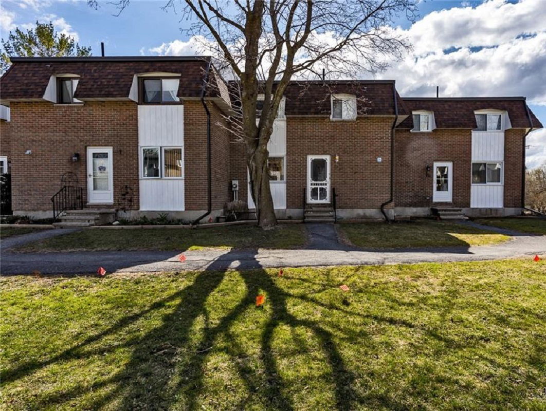 King's Court, Ottawa, Toronto