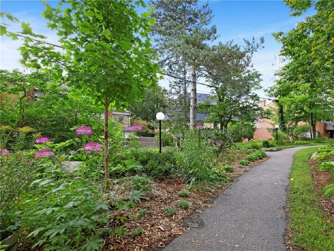 Belvedere Crescent Townhomes, Ottawa, Toronto