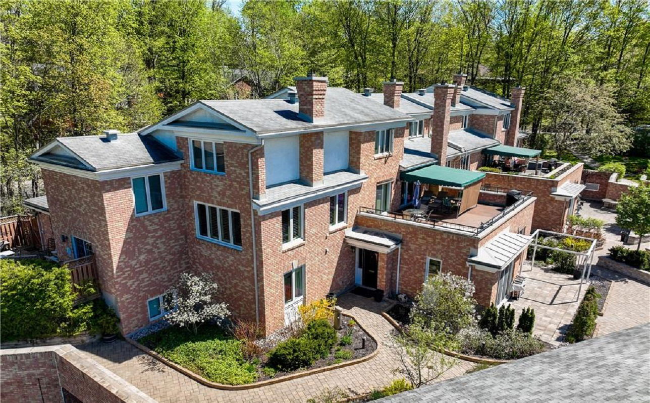 65 Whitemarl, Ottawa, Toronto