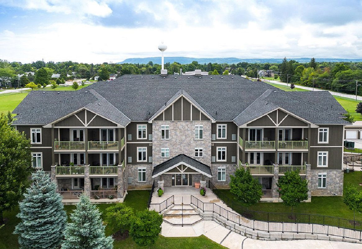 Far Hills Lodges, The Blue Mountains, Toronto