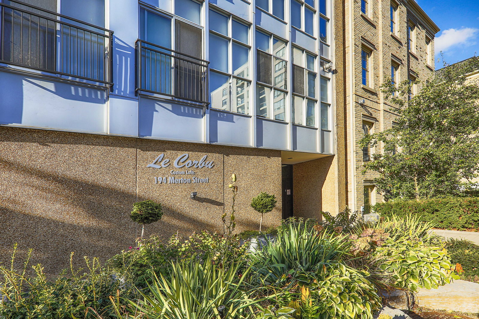 Entrance — Le Corbu, Midtown, Toronto