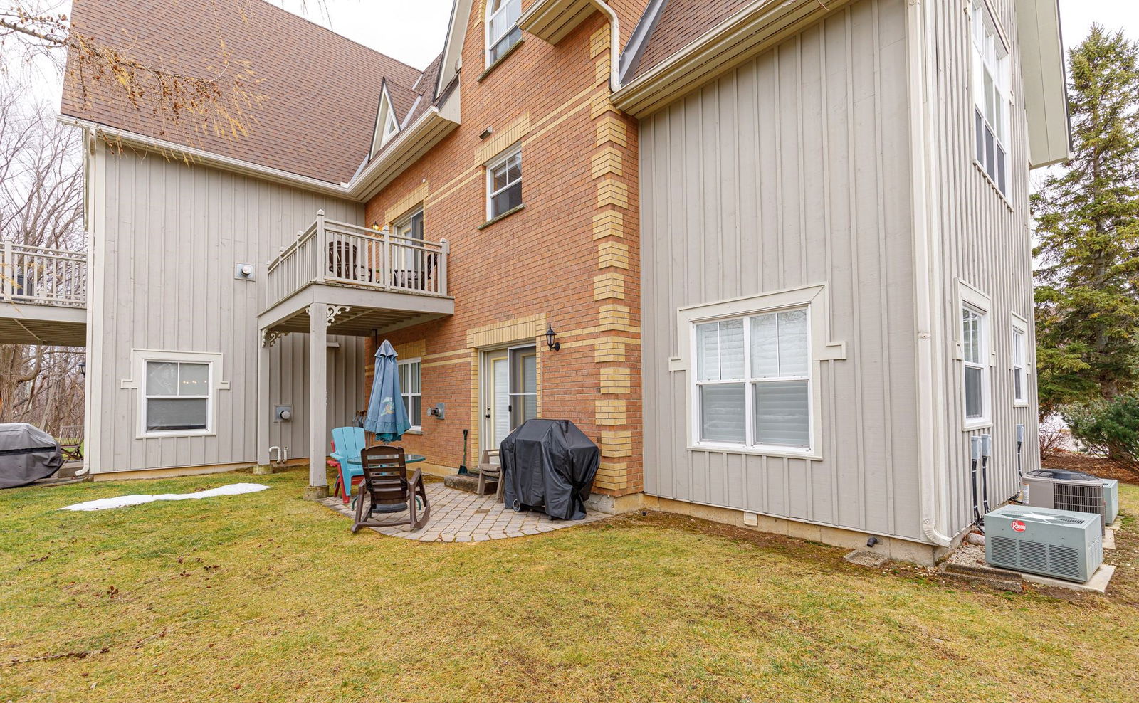 Snowbridge, The Blue Mountains, Toronto