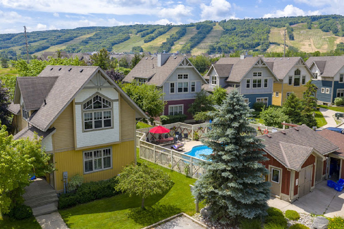 Blue View Chalets, The Blue Mountains, Toronto