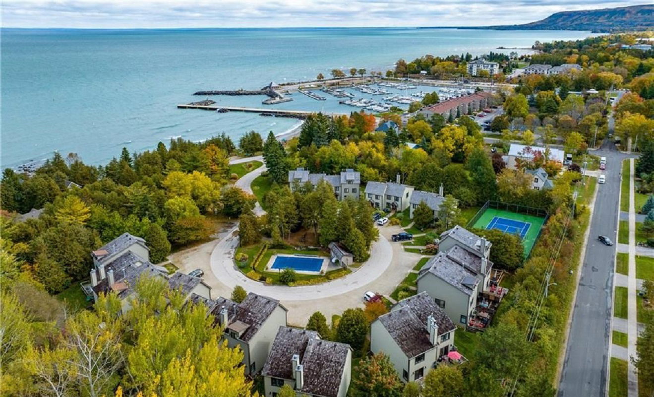 Bayside Villas, The Blue Mountains, Toronto