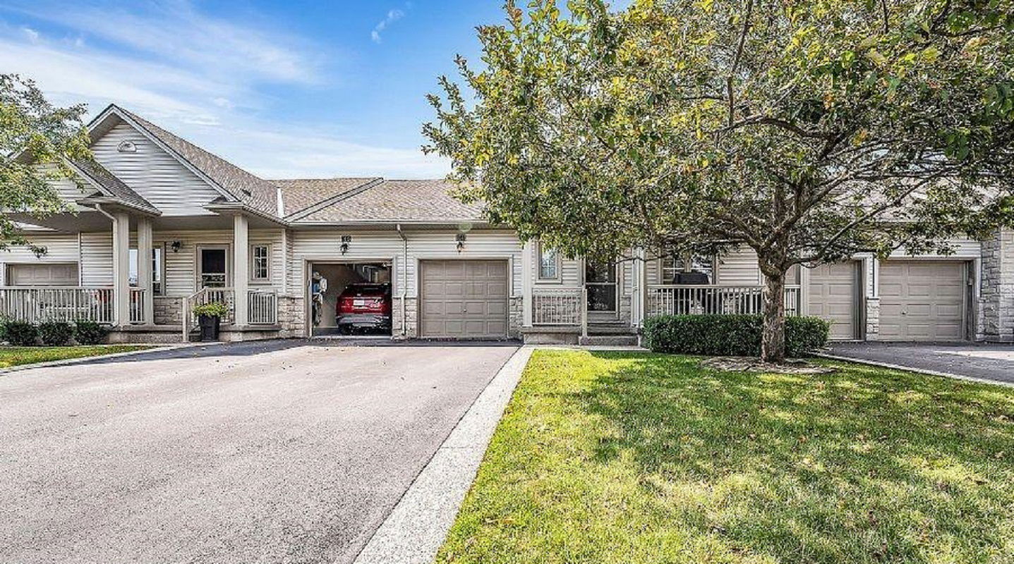 Southbrook on the Green, Hamilton, Toronto