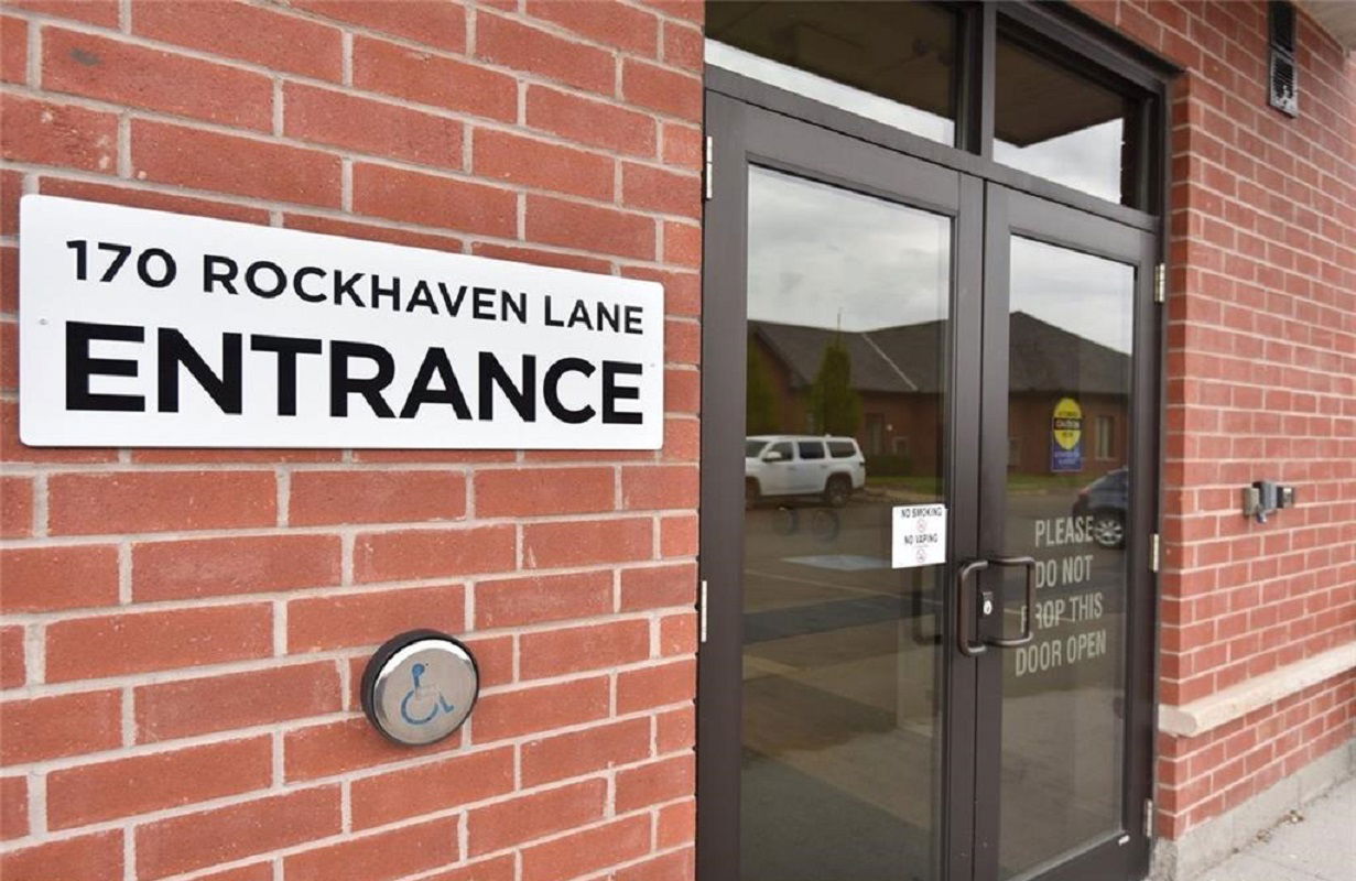 Entrance — 170 Rockhaven Condos, Hamilton, Toronto
