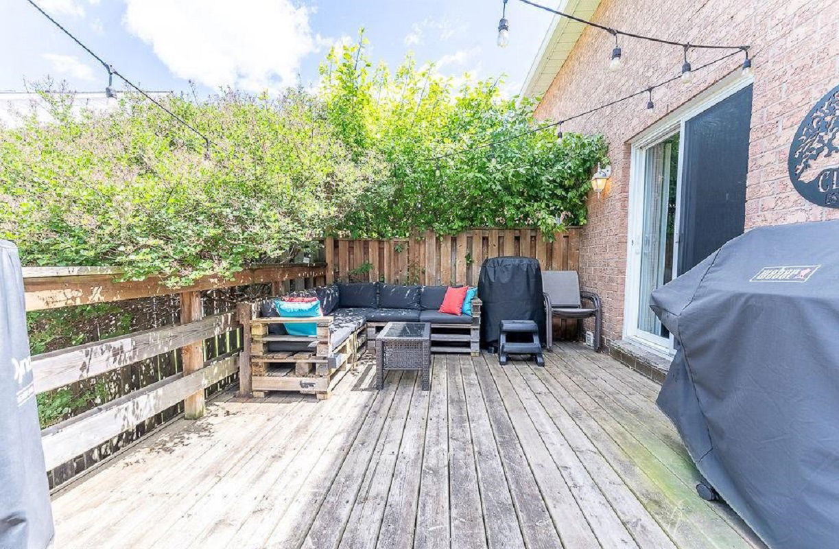 Patio — 4 Victoria Townhomes, Hamilton, Toronto