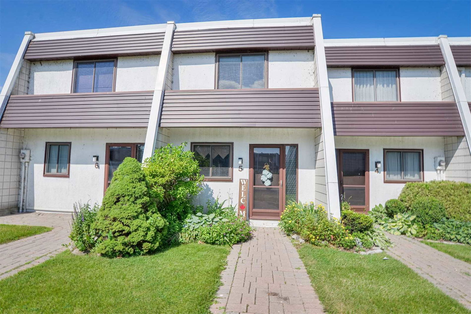 1 Paradise Condos, Ramara, Toronto