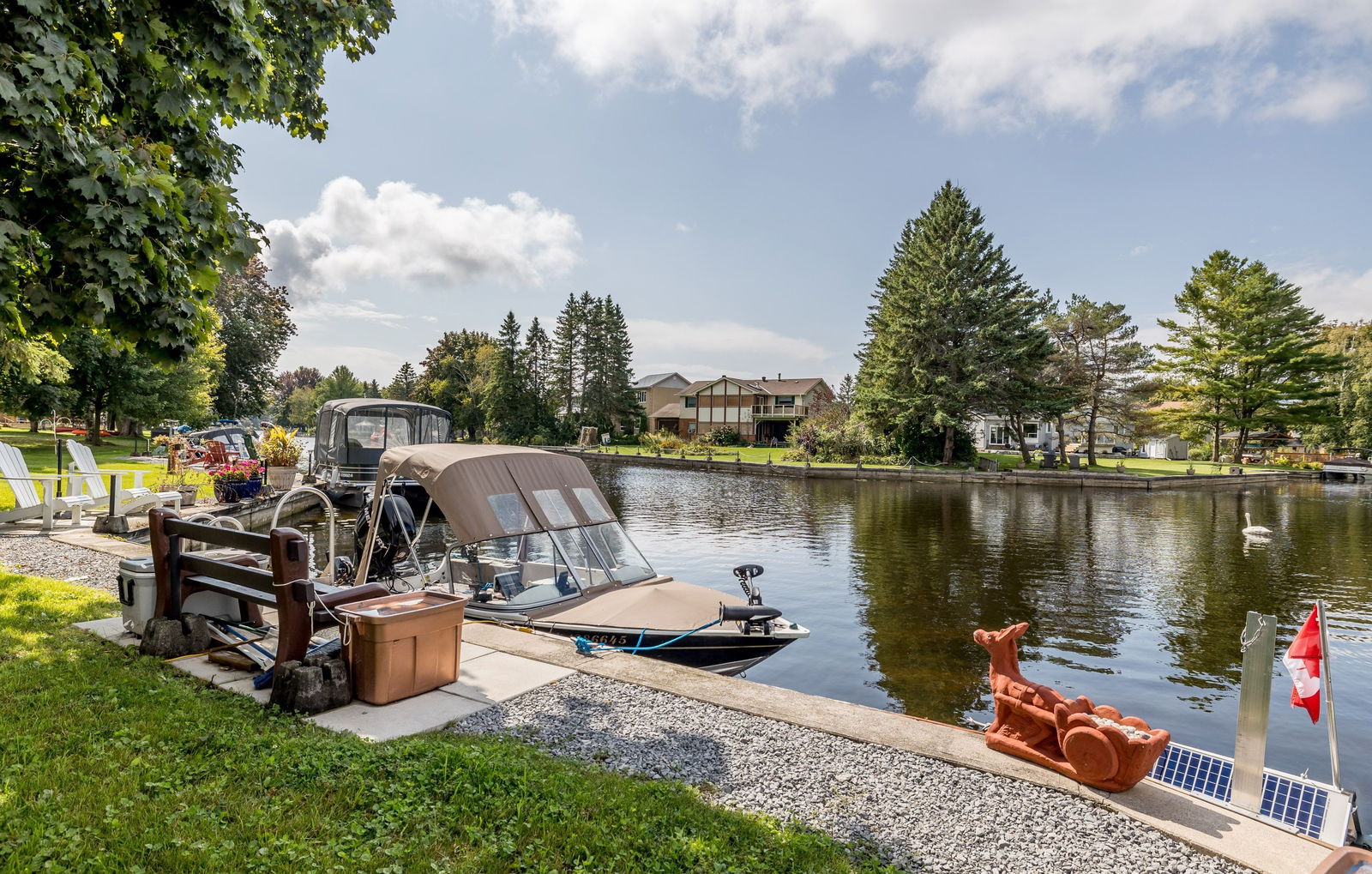 70 Laguna Condos, Ramara, Toronto