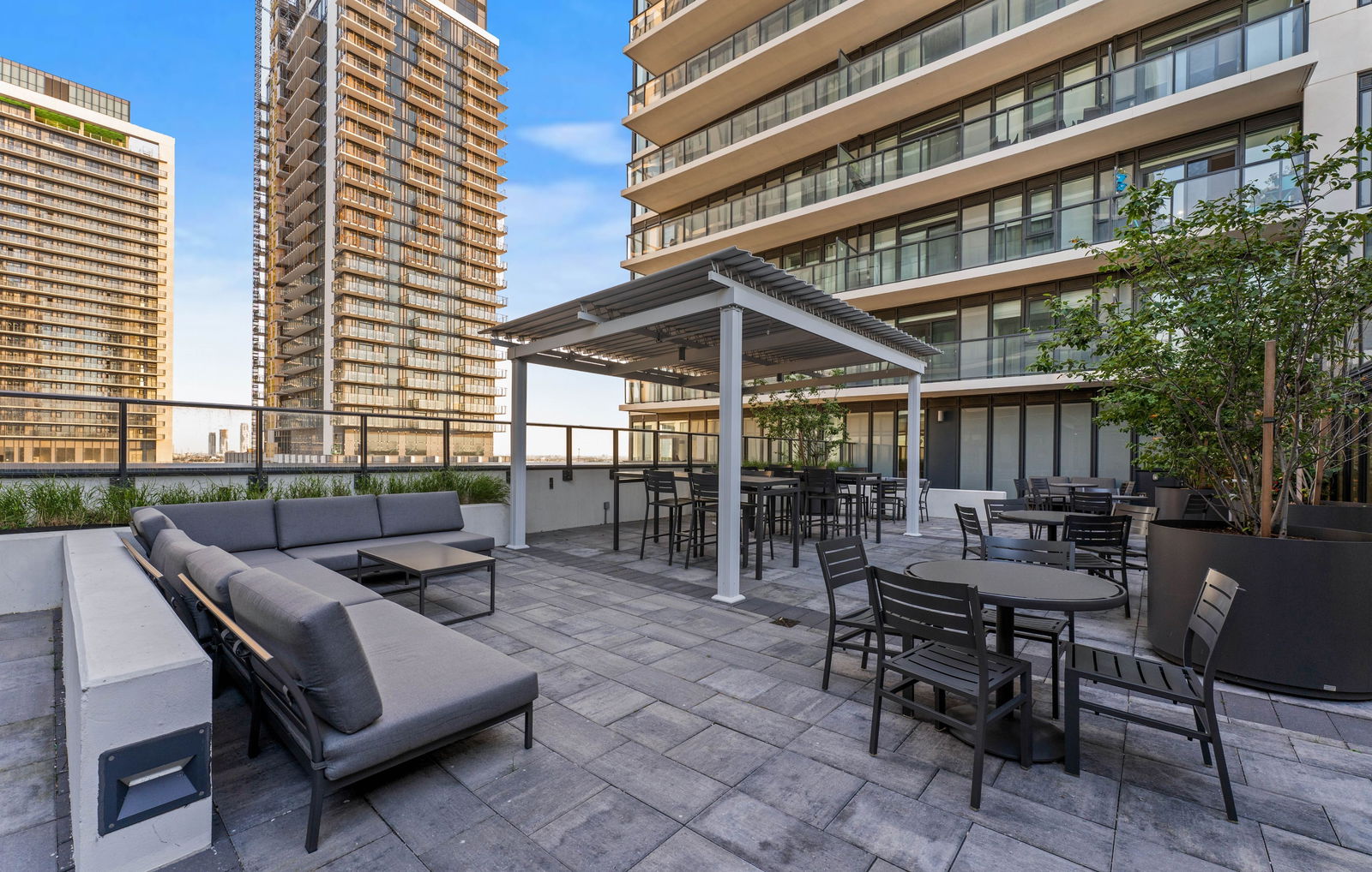 Rooftop Deck — Chrisma Condos Phase II, Vaughan, Toronto