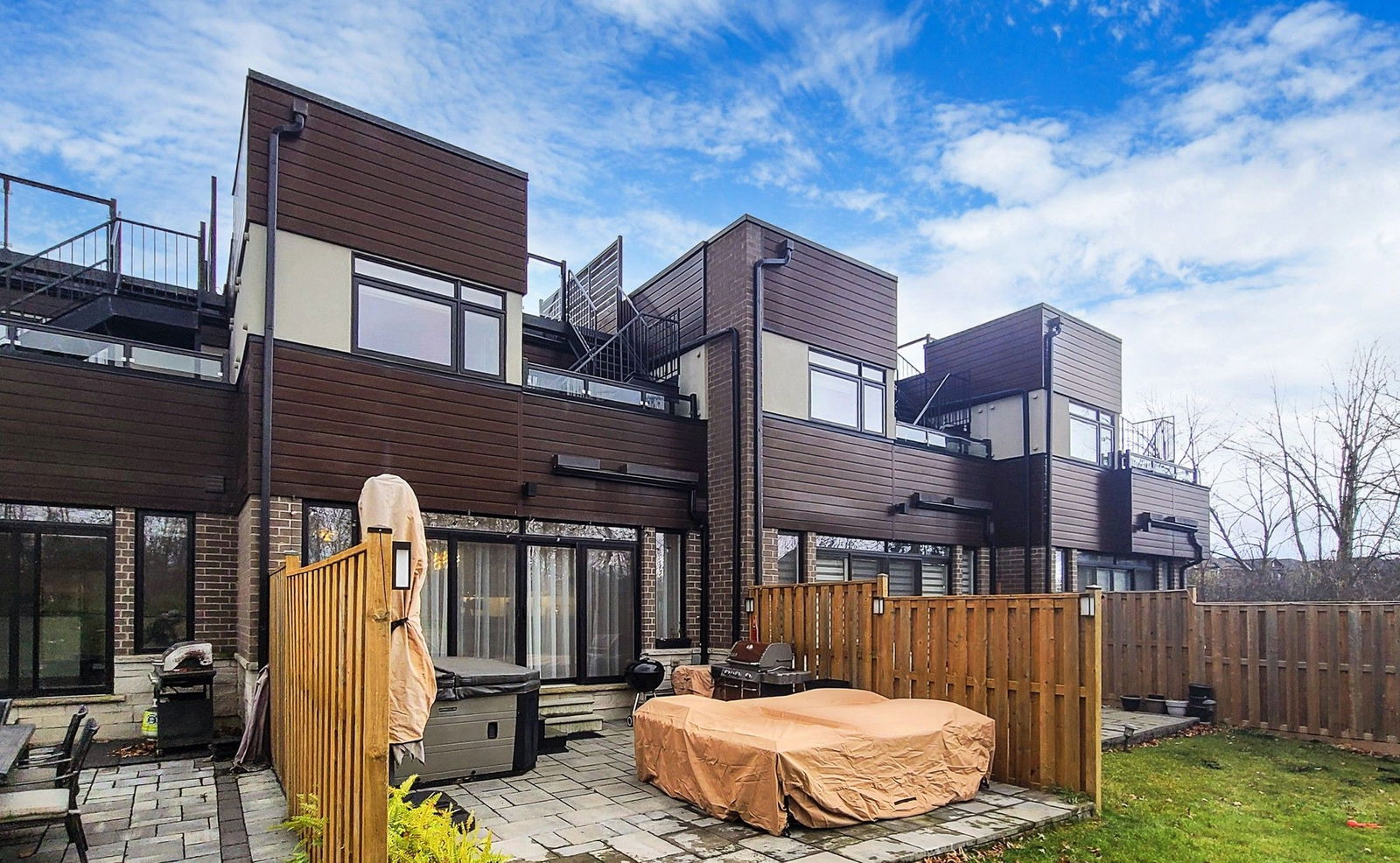 Fallingwaters, Hamilton, Toronto