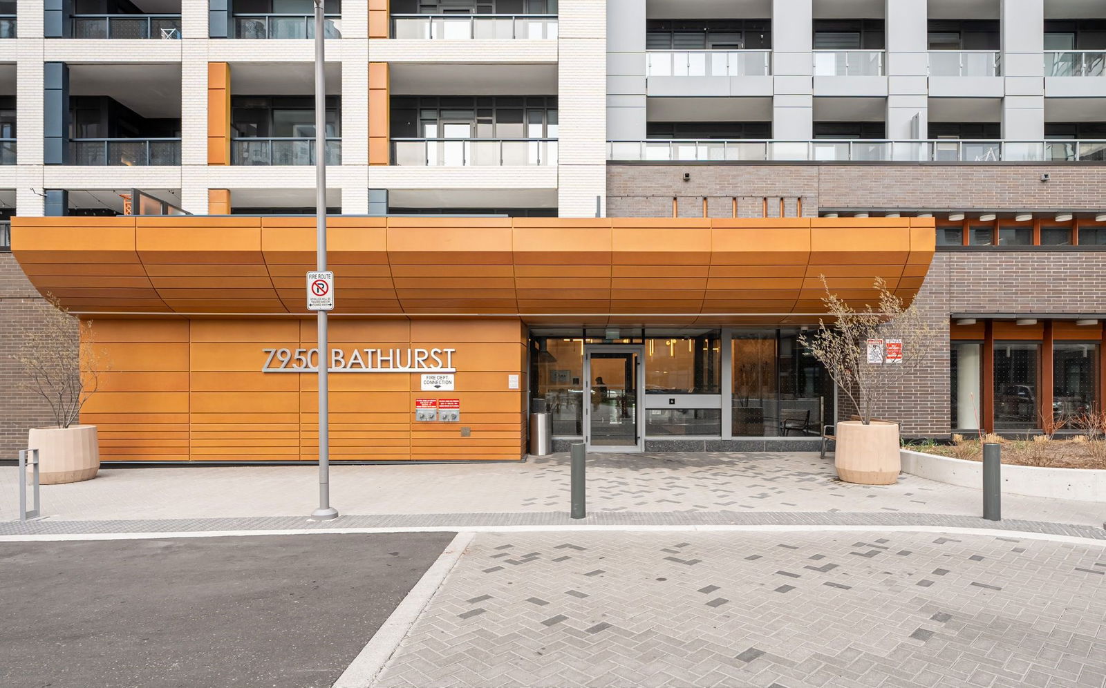 Entrance — Beverley at the Thornhill, Vaughan, Toronto