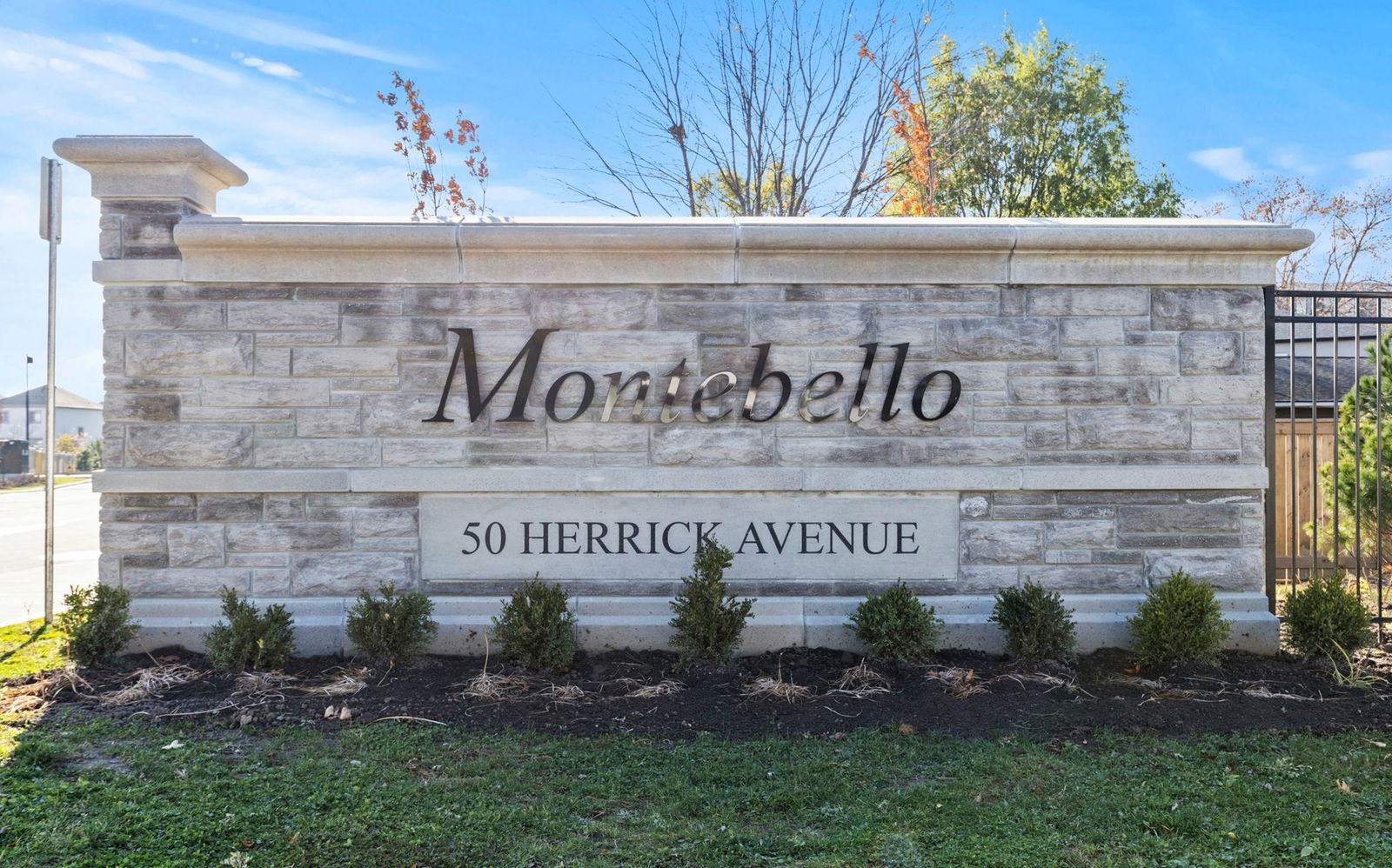 Montbello, St. Catharines, Toronto