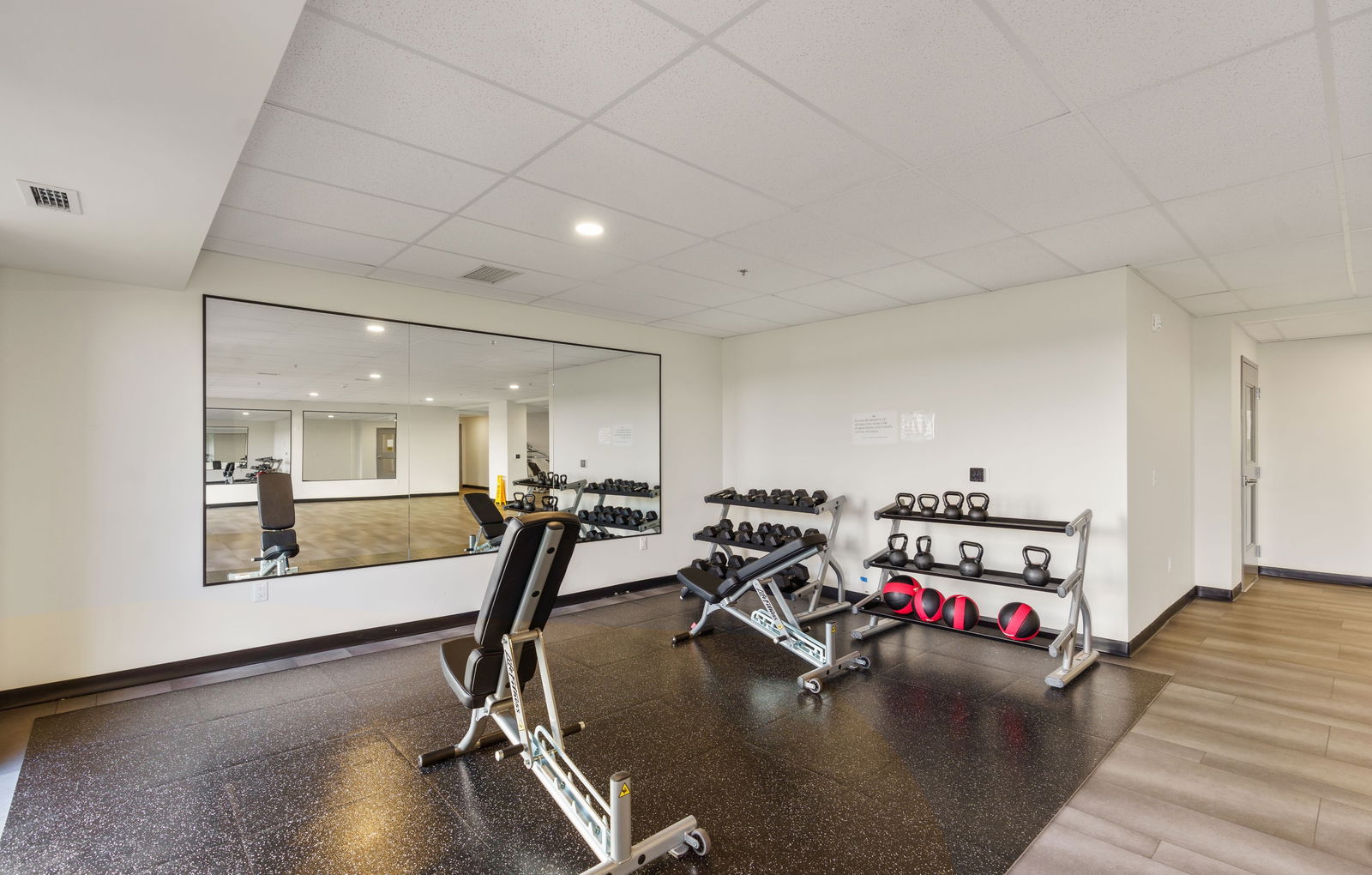 Gym — Montbello, St. Catharines, Toronto