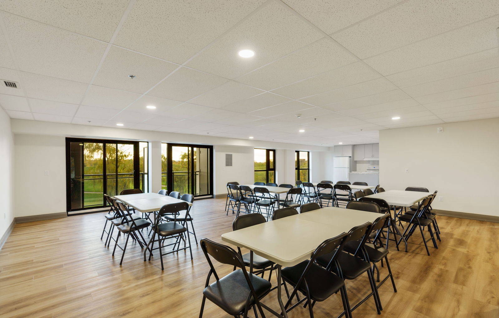 Party Room — Montbello, St. Catharines, Toronto