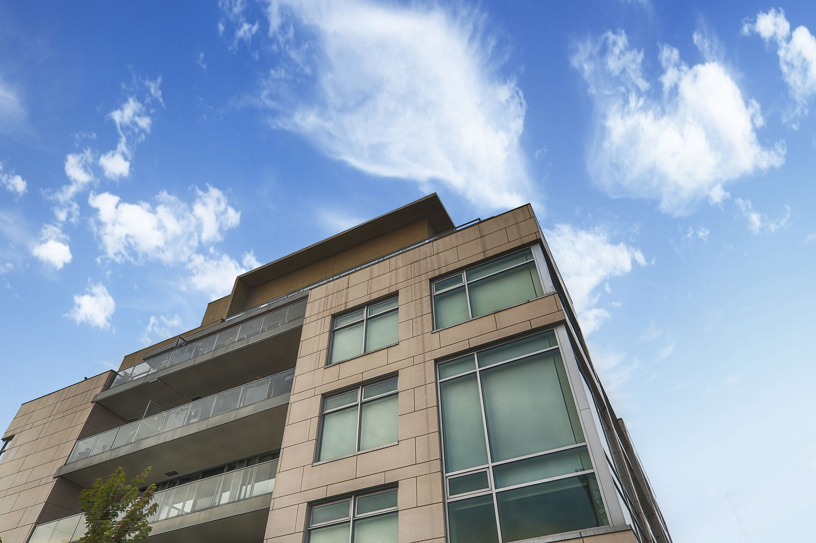 Exterior Sky — One Rainsford, East End, Toronto