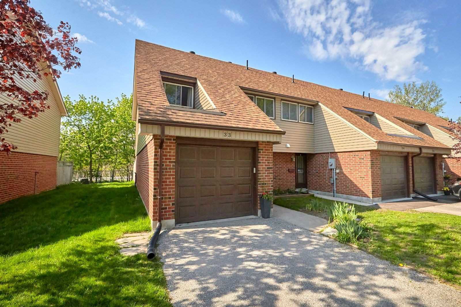 Barrie Road Condos, Orillia, Toronto