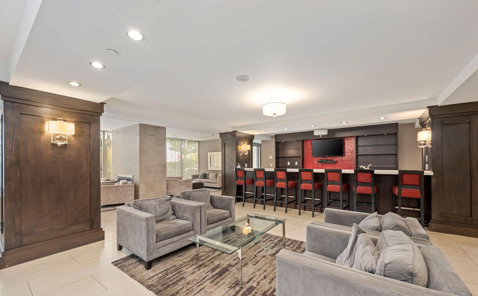 Party Room — Renaissance II, London, Toronto