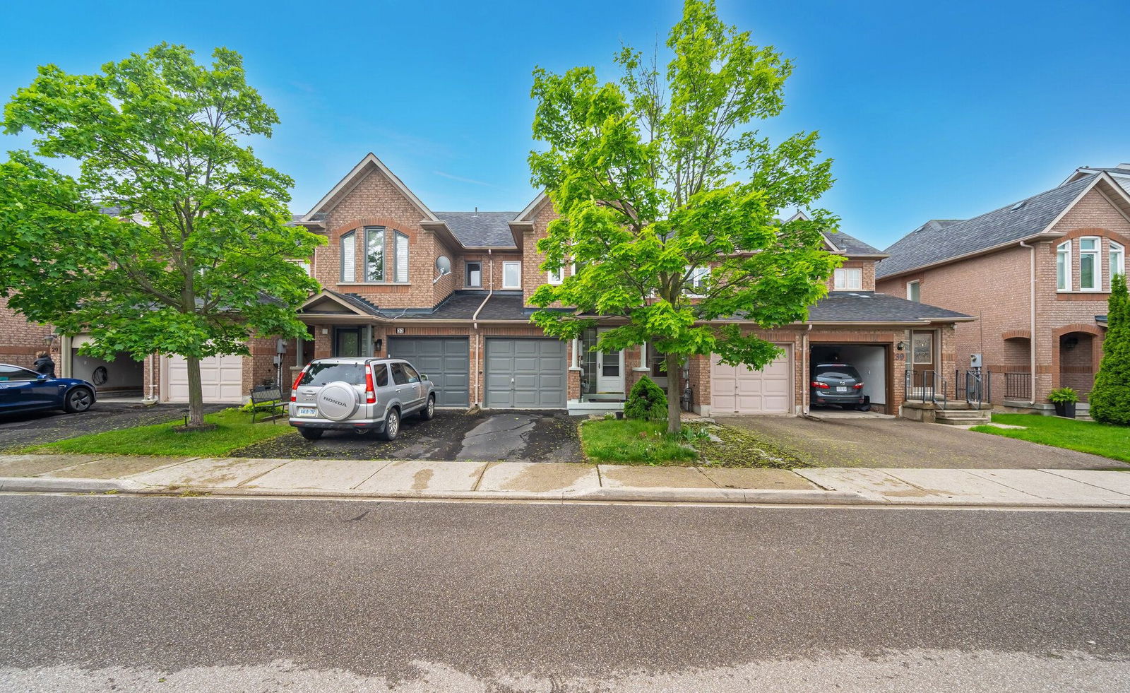Tania Crescent Townhouses, Vaughan, Toronto