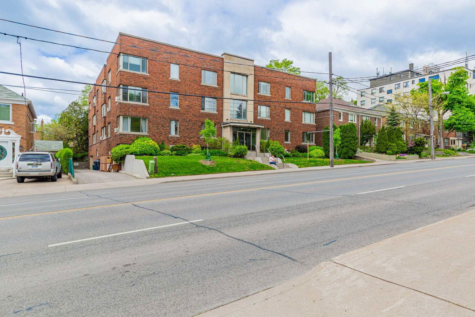 Exterior Side — 1840 Bathurst Street, Midtown, Toronto