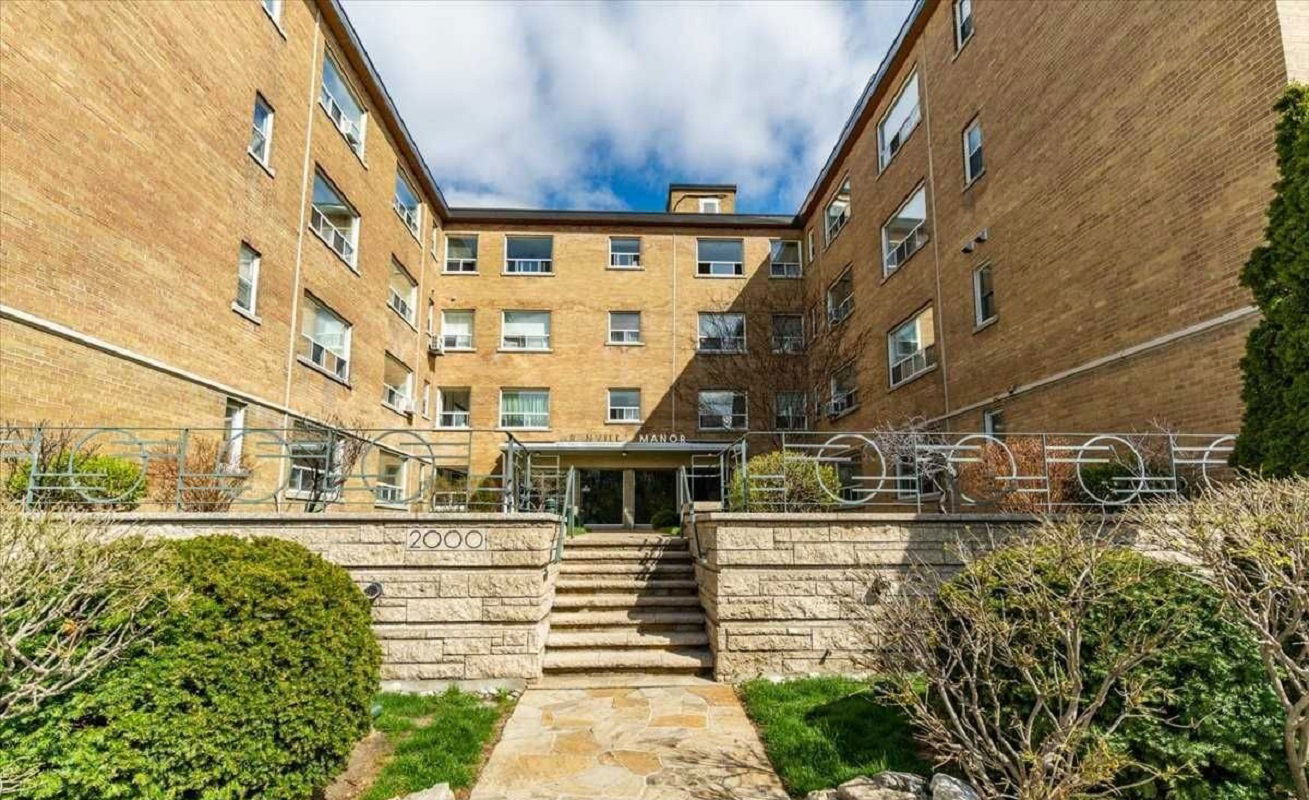 Grenville Manor, West End, Toronto