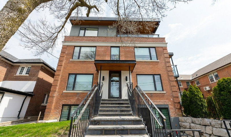 1733 Bathurst Street