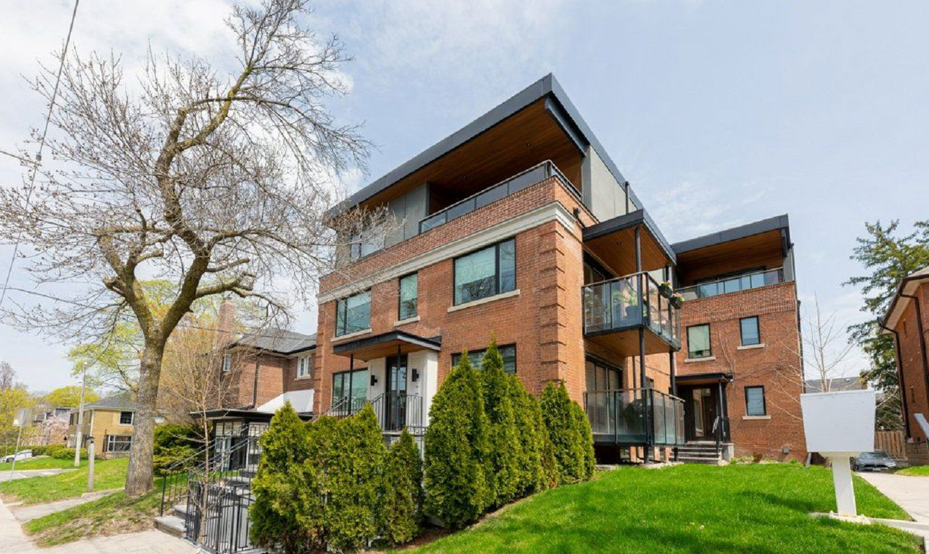 Exterior Side — 1733 Bathurst Street, Midtown, Toronto