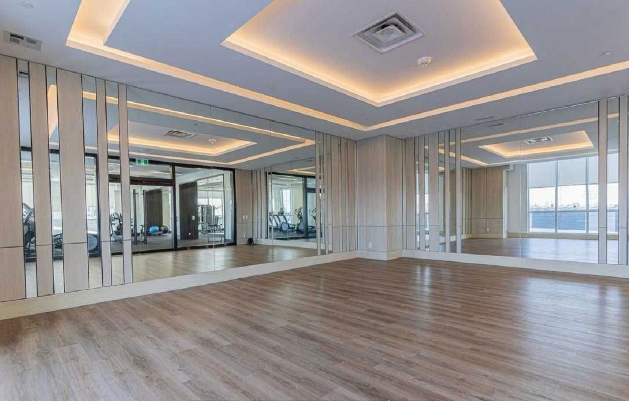 Gym — Station Place, Etobicoke, Toronto