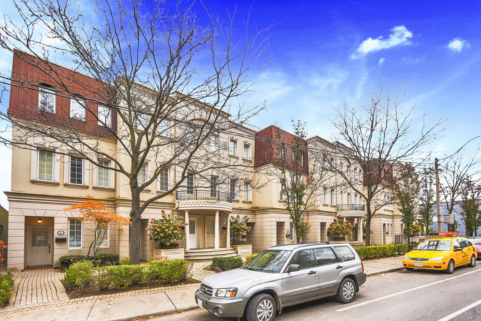 Exterior — Castle Terrace, Midtown, Toronto