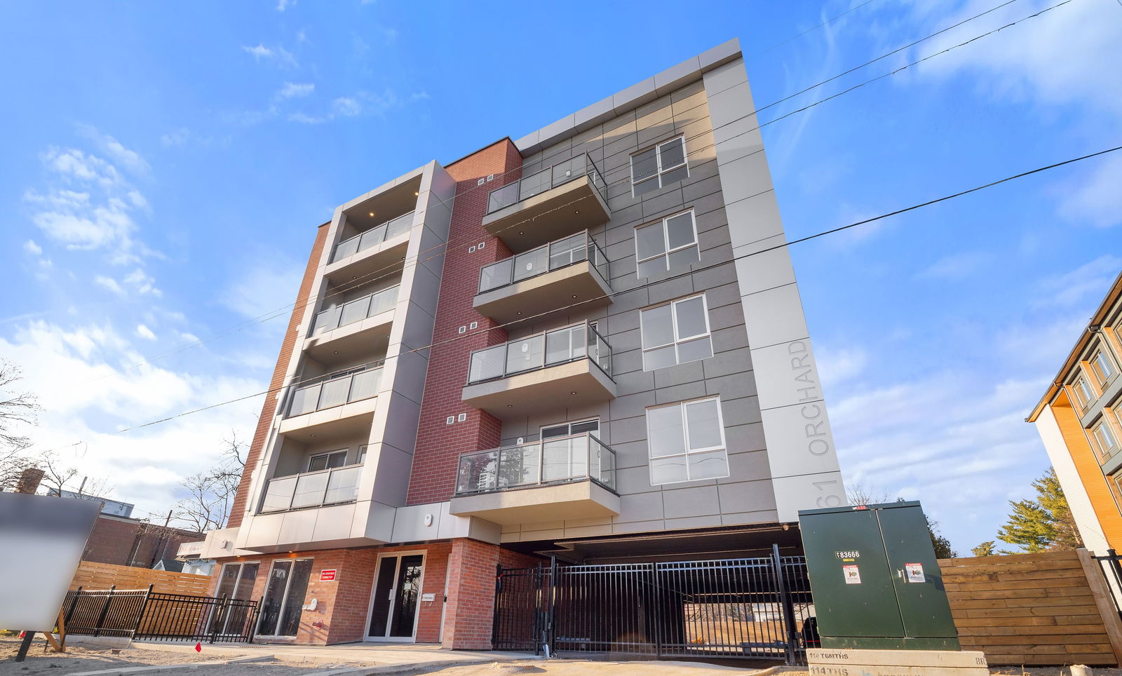 61 Orchard Park, Scarborough, Toronto