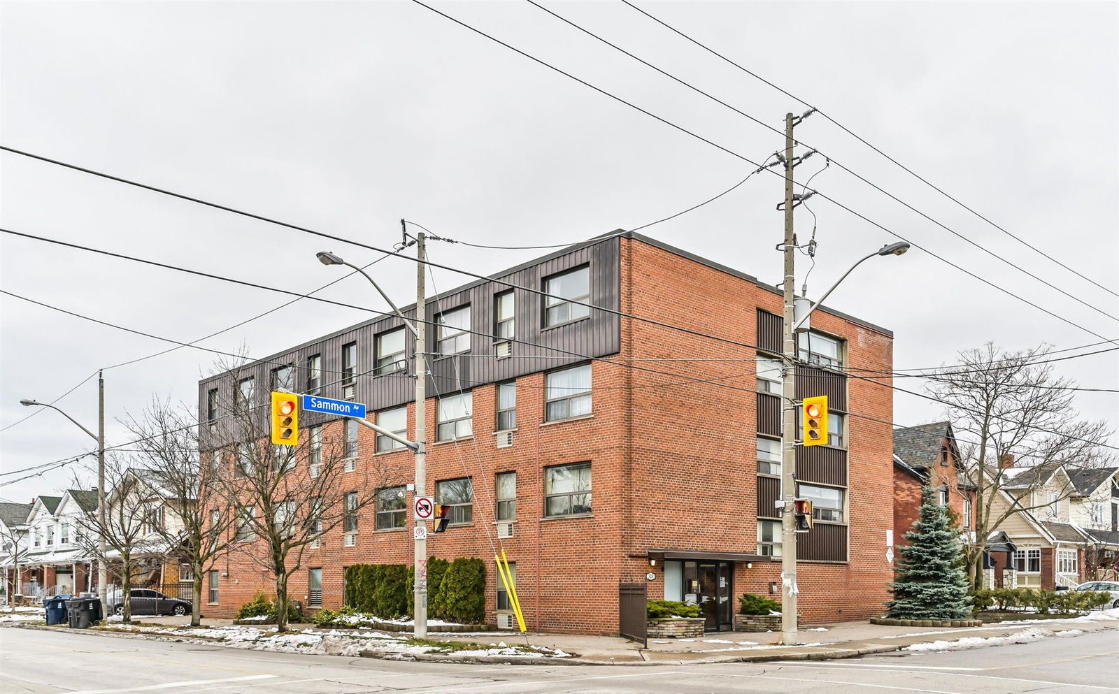 325 Sammon Avenue, East York, Toronto