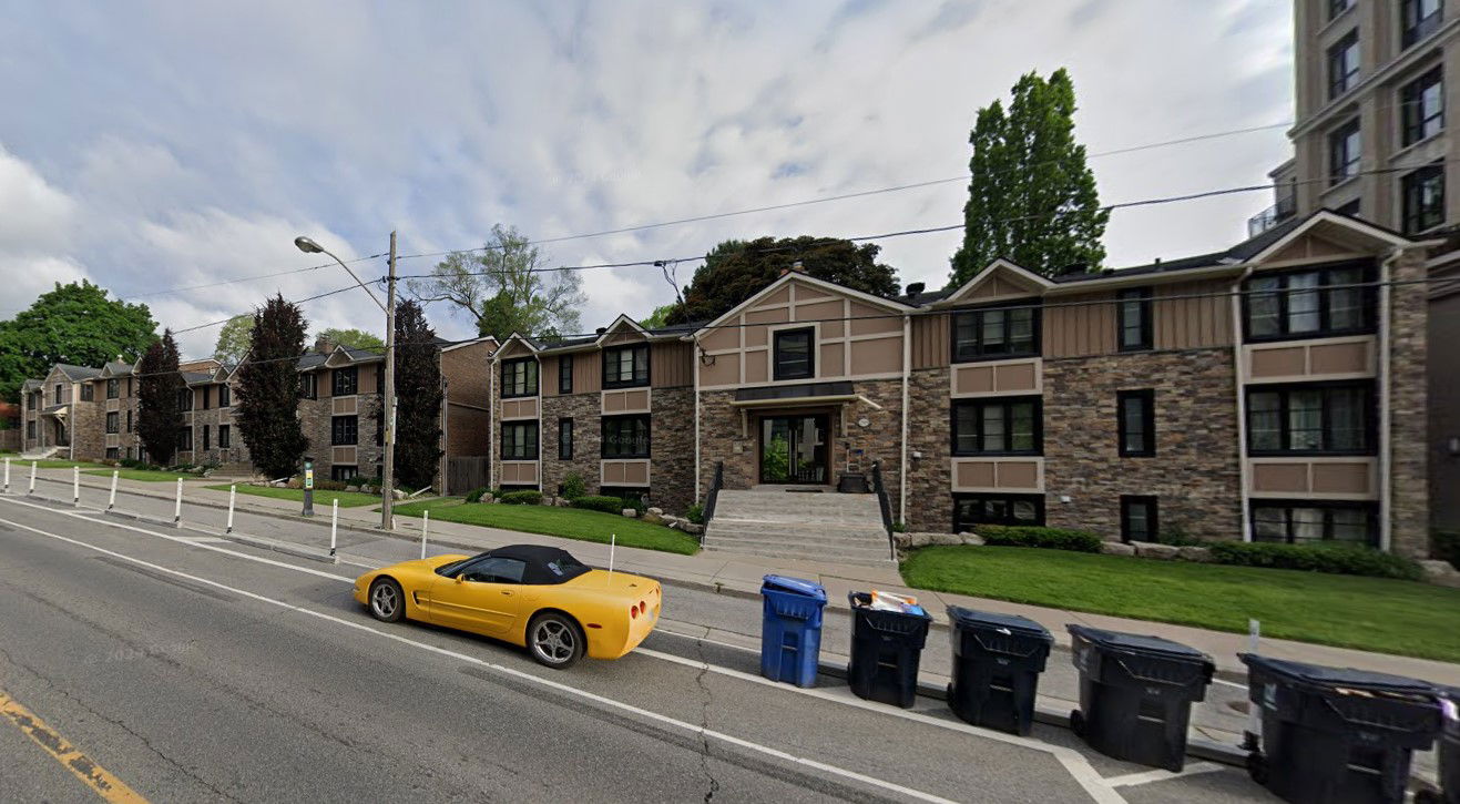 2812 Bloor Street West, Etobicoke, Toronto