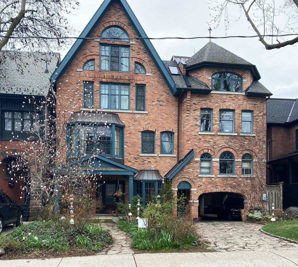 60 Howland Avenue, Downtown, Toronto