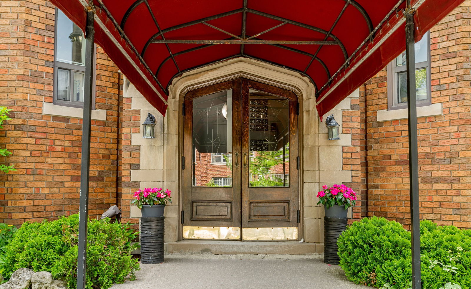 Entrance — 1646 Bathurst Street, Midtown, Toronto