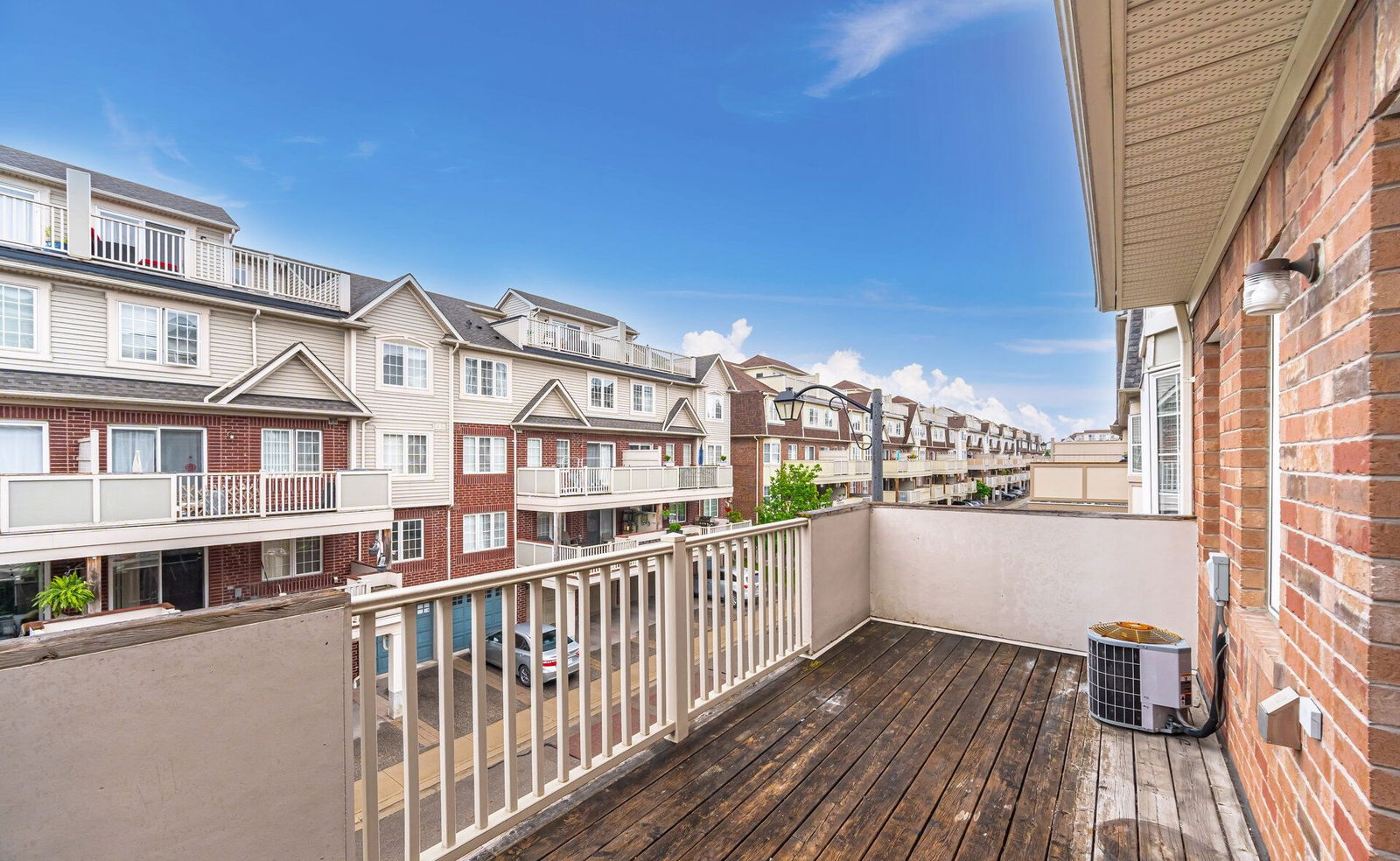 Patio — 704 Neighbourhood Circ Townhouses, Mississauga, Toronto